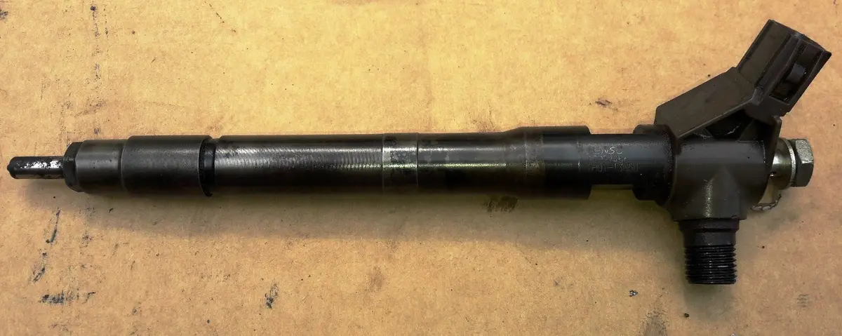 Engine Denso Diesel Injector Sh01-13H50 12P27456 Mazda 2.2 Diesel Skyactiv Code Sh01 Shy1 Sh Series 3 6 Cx5 Cx7 Cx-5 Cx-7 Mazda3 Bm Mazda6 Gj Mazdacx5 Kj 1