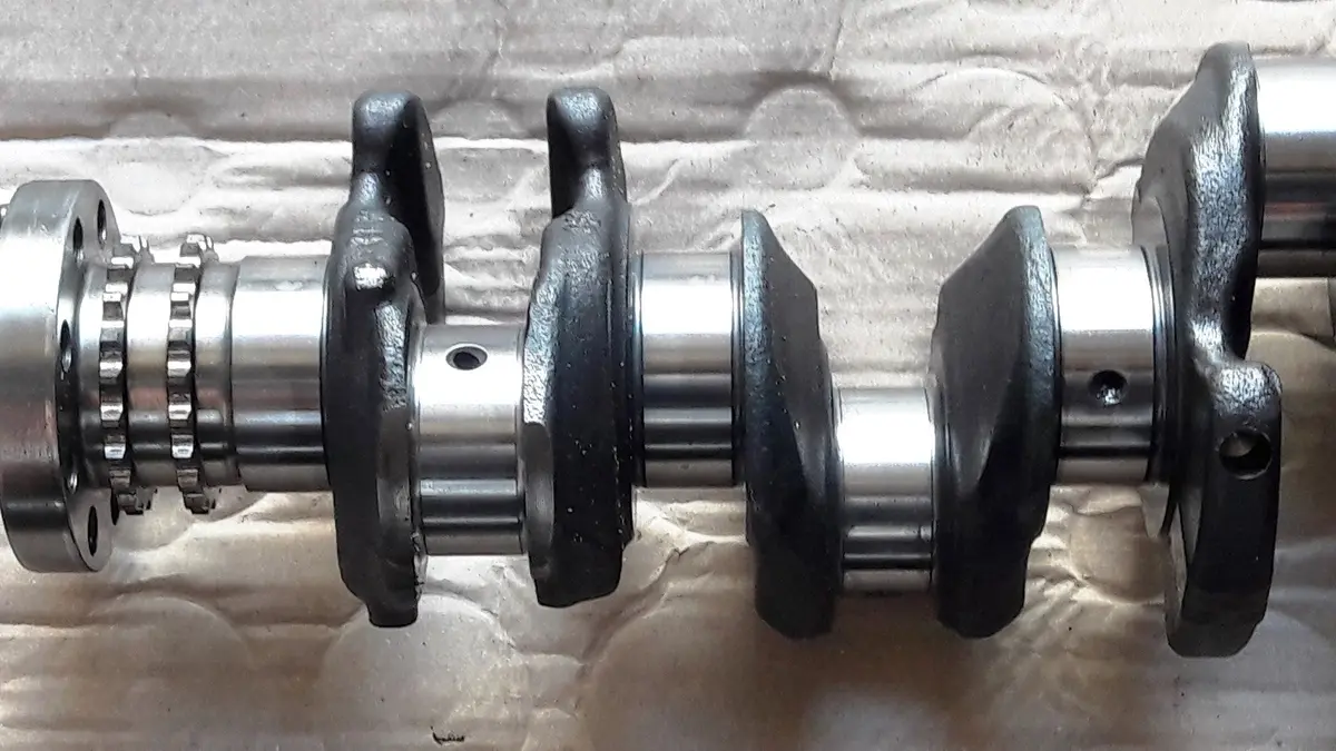 Engine Crankshaft 7799971 Bmw 3.0 3.5 4.0 N57 N57d30 N57d30a N57d30b Mains -0.25 Rods - Original Size E90 E91 E70 E71 E60 E61 F10 Xdrive 2