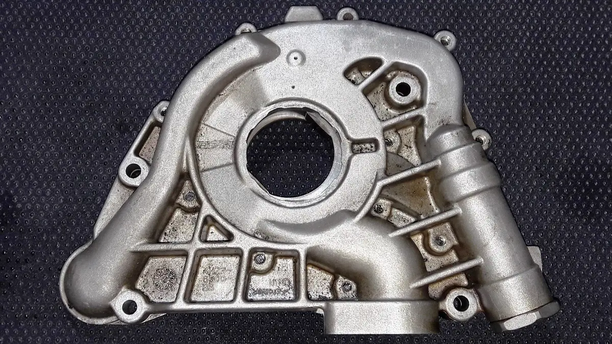 Engine Oil Pump 4H23-6600-Bb  4.2 4.4 Petrol Aj33s Aj34s Aj41 V8 Supercharged Jaguar Xjr Xkr S-Type Xf Land Rover Range Rover Sport 1