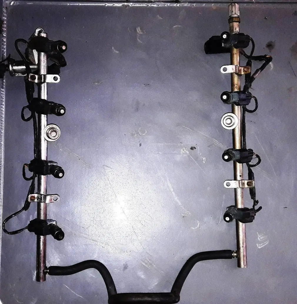 Engine Set Of Fuel Rails And Injectors  4.2 4.4 Petrol Aj33s Aj34s Aj41 V8 Supercharged Jaguar Xjr Xkr S-Type Xf Land Rover Range Rover Sport 1