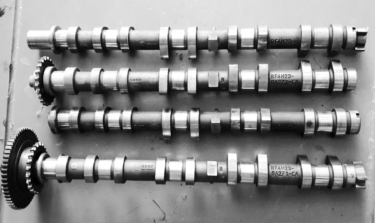 Engine Set Of Intake Exhaust Camshats Rf4h23 6A270 Ca Rf4h23 6A273 Ca Rf4h23 6A272 Ca Rf4h23 6A271 Ca 4.2 4.4 Petrol Aj33s Aj34s Aj41 V8 Supercharged Jaguar Xjr Xkr S-Type Xf Land Rover Range Rover Sport 1