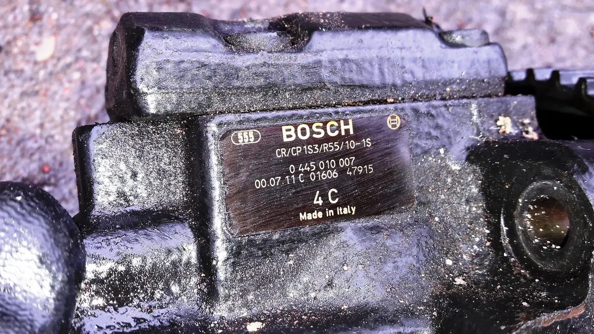 Engine Fuel Pump Bosch Hella 0445010007 0 445 010 007 01606 47915 Fiat 1.9 Jtd Multijet Stilo Doblo Alfa Romeo 156 2