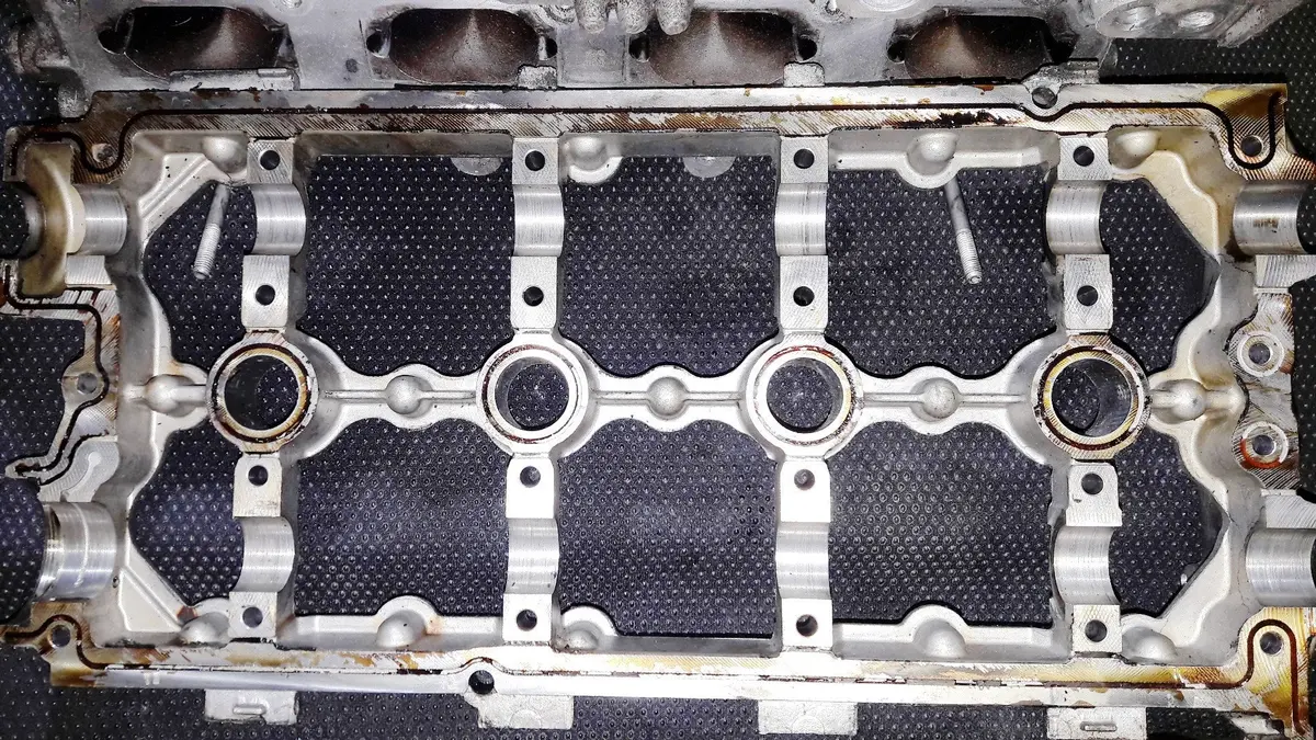 Engine Cylinder Head 06F103373 06F 103 373 Audi Volkswagen 2.0 Tfsi Fsi Bpy Bpg Bwt Bwa 2