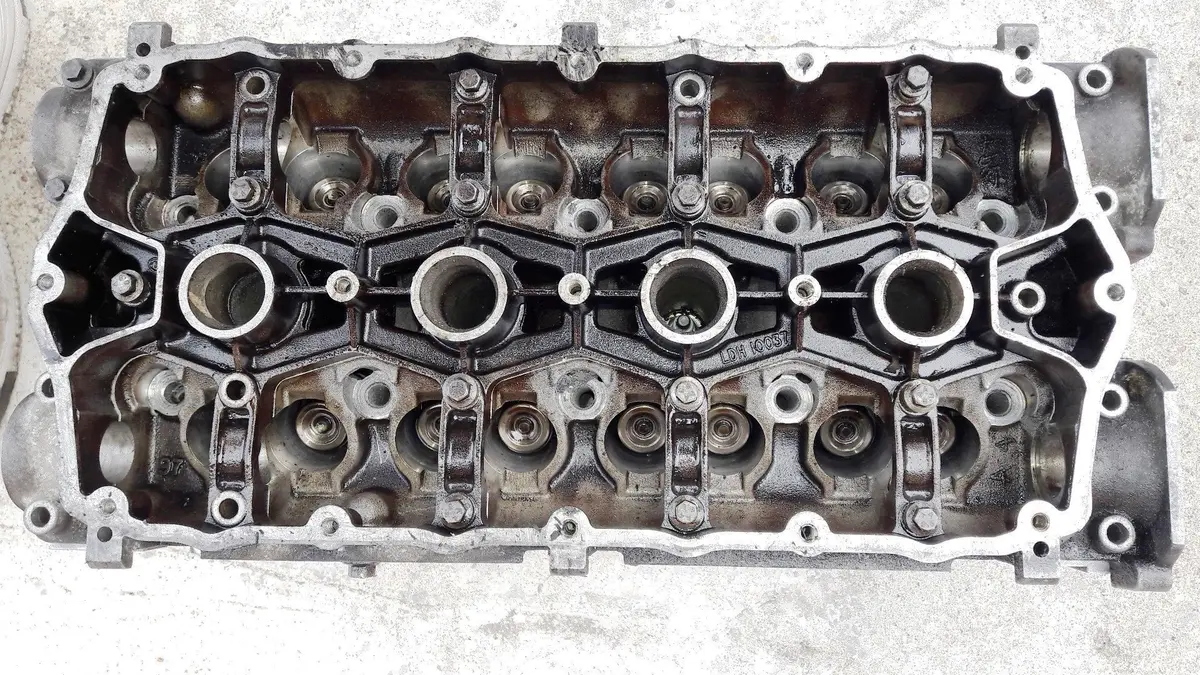 Engine Cylinder Head Rover 1.8 Petrol 18K4j 75 200 400 Land Rover Freelander 1