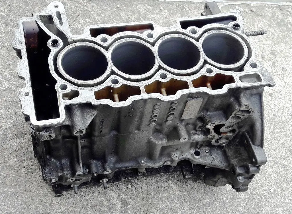 Engine Cylinder Block V 7 540 045 80 09 7540045 Crankshaft Housing V 7 534 645 80 07 7534645 Bmw Mini 1.4 Petrol Psa8fs 8Fs N12b14a R55 R56 R57 Peugeot 207 308 1