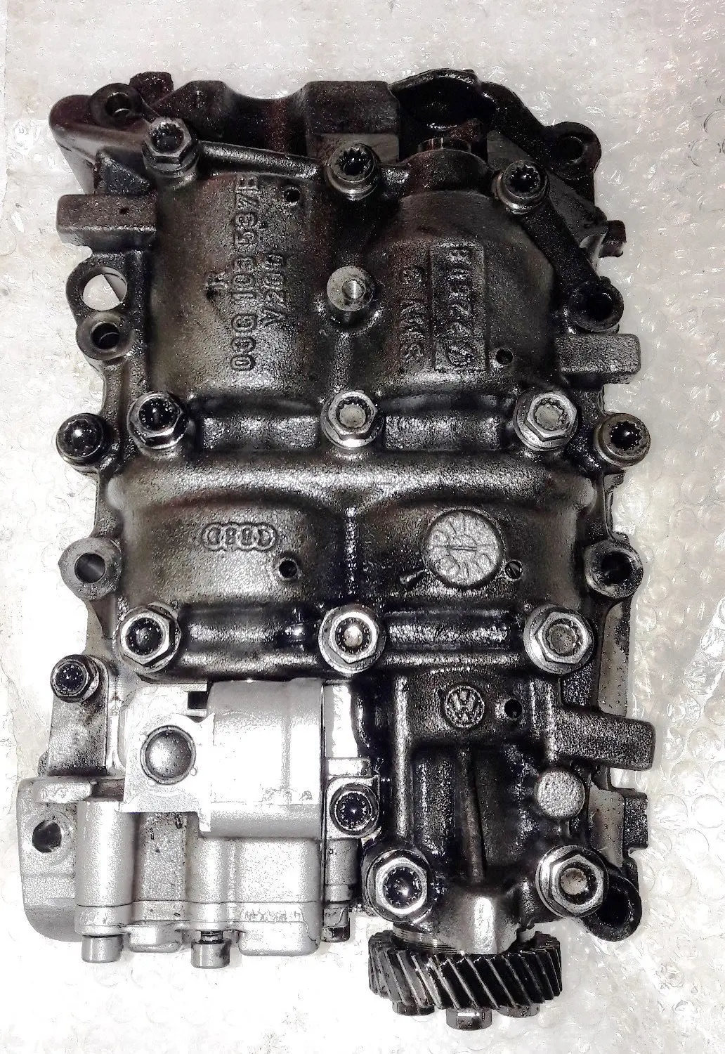 Engine Oil Pump 03G115105c With Balance Shaft 03G103537b V200 Vag 2.0 Tdi Bre Brf Bvf Bvg Bva Brd Blb Bkp Bna Bma 1