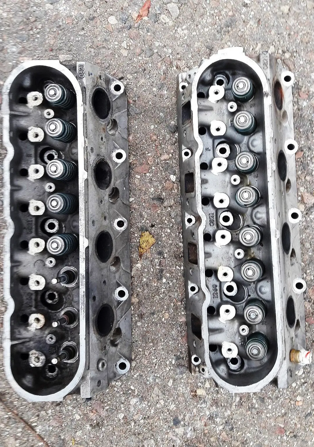 Genuine Engine Cylinder Head Gm 6.2 Petrol V8 Small Block Ls3 Chevrolet Chevy Corvette 1