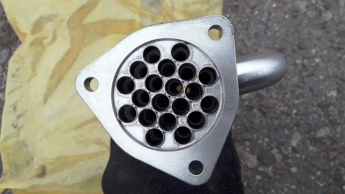 Engine Egr Cooler 2841G-27450-V1 2.0 Crdi D4ea Hyundai Santa Fe Tuscon Kia Carens Sportage 2