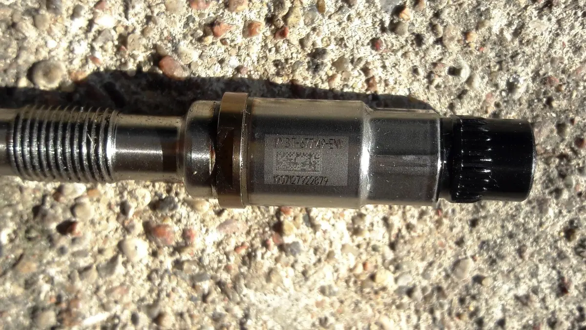 Genuine Engine Glow Plug 03L 905 061 K 03L905061k Beo Volkswagen 2.0 Tdi Dfg Dfga 110Kw 150Ps Passat Alltrack Golf Tiguan Touran Skoda Superb 2019 2018 2