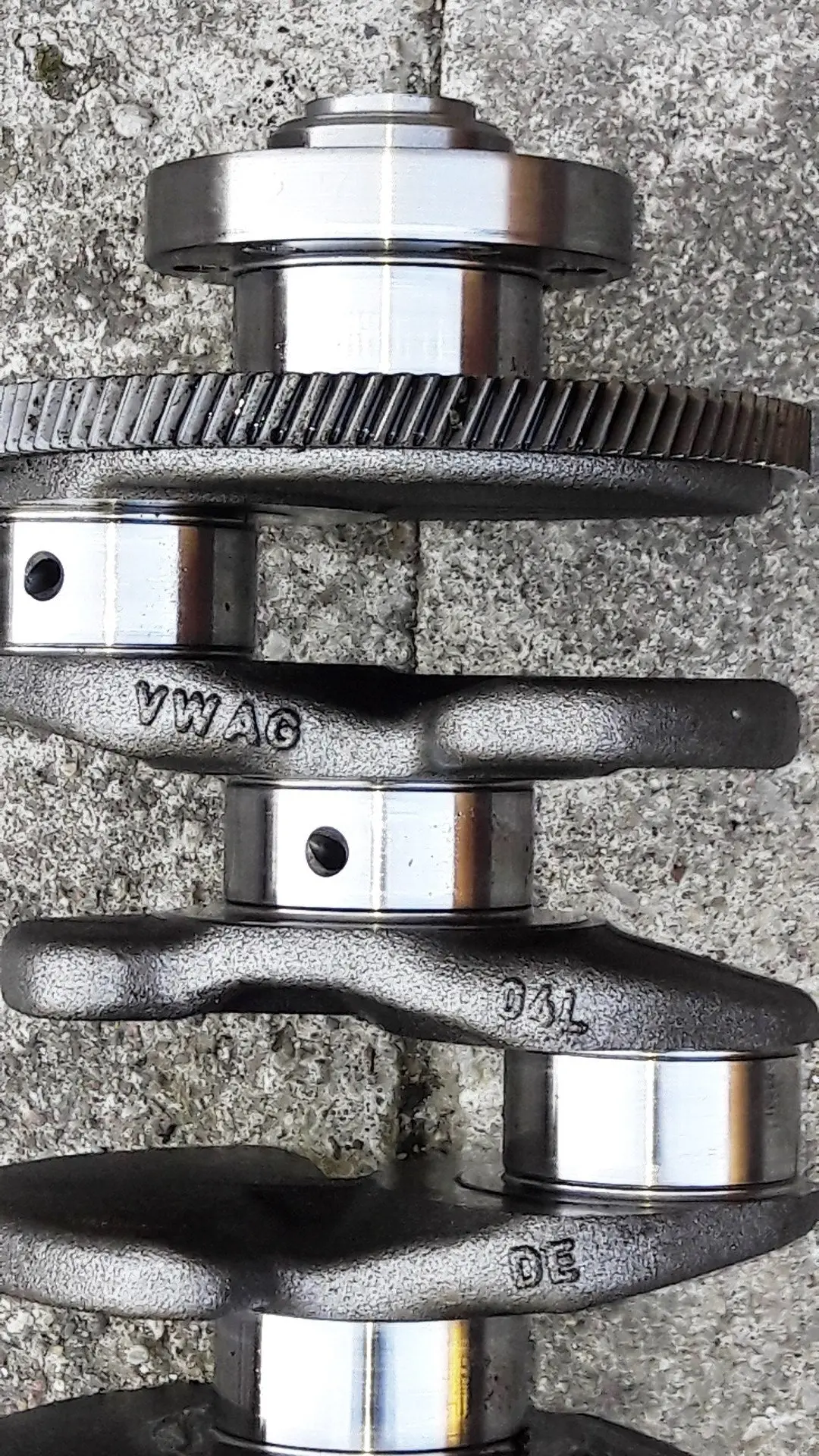 Genuine Engine Crankshaft 04L V160 Cd Volkswagen 2.0 Tdi Dfg Dfga 110Kw 150Ps Passat Alltrack Golf Tiguan Touran Skoda Superb 2019 2018 2