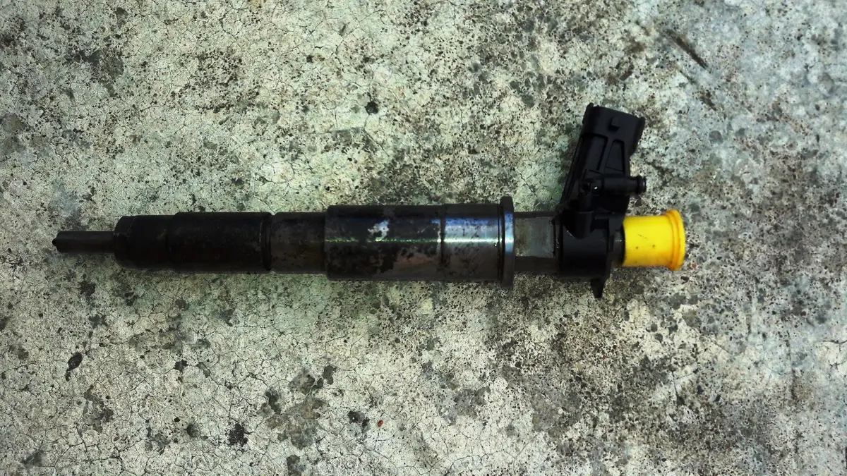Tested Genuine Engine Fuel Injectors Bosch 0445115007 804536Ch82409398 Renault 2.0 Dci M9r Master Trafic Nissan Primastar Interstal Opel Movano J47m J4ae J4bd J4de J4dm J4ee J4am J4bm J4cm J4em J4nm J4pm J4rm J4um J4xm J4ym 2