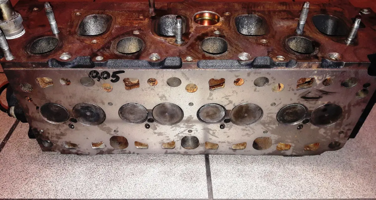 Remanufactured Genuine Engine Cylinder Head 6G9q-6090-A/A 6G9q 6090 Aa Ford Transit Connect S-Max Galaxy Focus Mondeo C-Max 1.8 Tdci Kkda Qywa 2