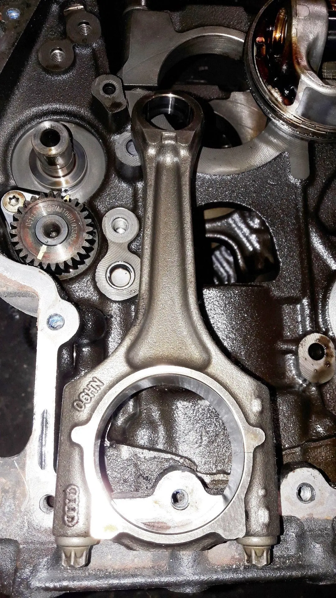 Genuine Engine Conrod Connecting Rod  06Hn 23Mm Vag 2.0 R4 16V Tsi Tfsi Ea888 Cdn Audi A4 B8 Audi Q5 Škoda Kodiaq Audi A5 Seat Exeo 1