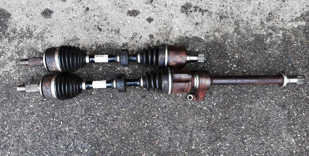 Genuine Engine Left And Right Side Driveshaft 4430600012 4430500012 Honda 2.2 I-Dtec N22b4 Civic Accord Cr-V 1