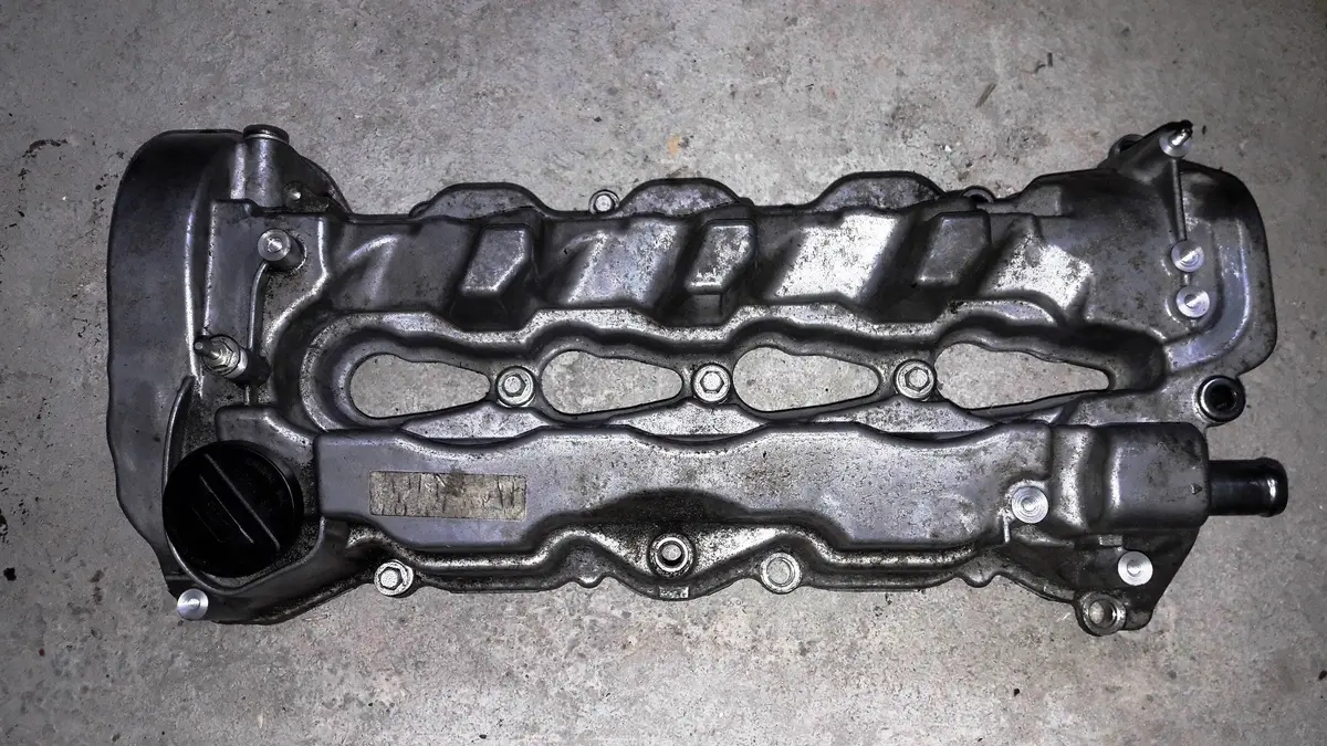 Genuine Engine Valve Cover Honda 2.2 I-Dtec N22b4 Civic Accord Cr-V 1