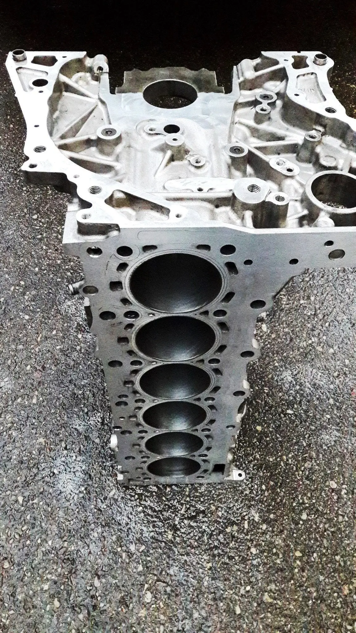Engine Block Bmw F30 F31 F34 F80 335D 335 D 3.0 Diesel N57 N57d30a 180Kw Also 225 Kw N57d30b Part Number 7799978 1