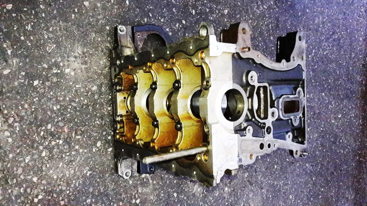 Engine Cylinder Block 55561961 Opel Astra J Meriva B Corsa D E Petrol A14xer 1.4 Ecoflex 74Kw 100Ps 1