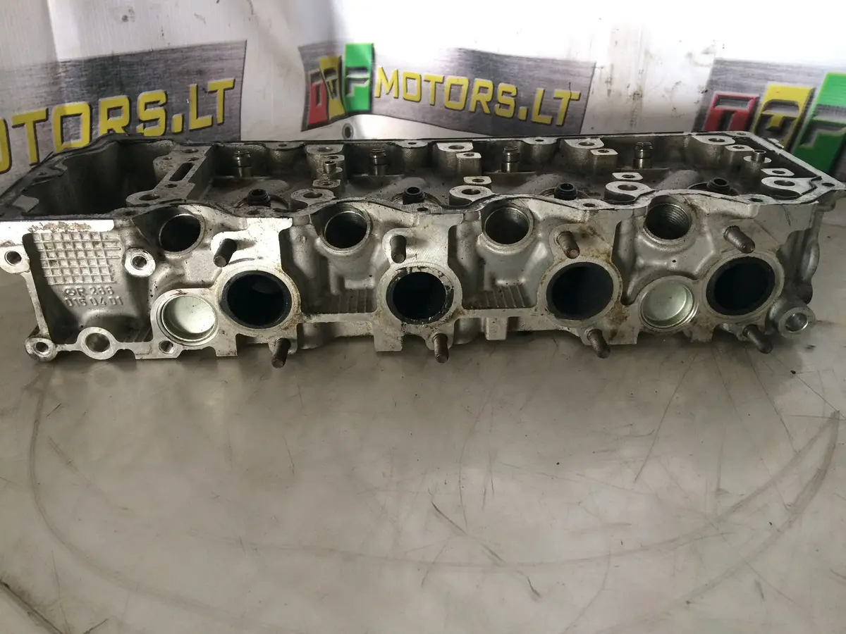 2007 Om 266 920 Mercedes - Benz 1.5 Petrol Diesel Engine Cylinder Head For Spares Or Repairs 2