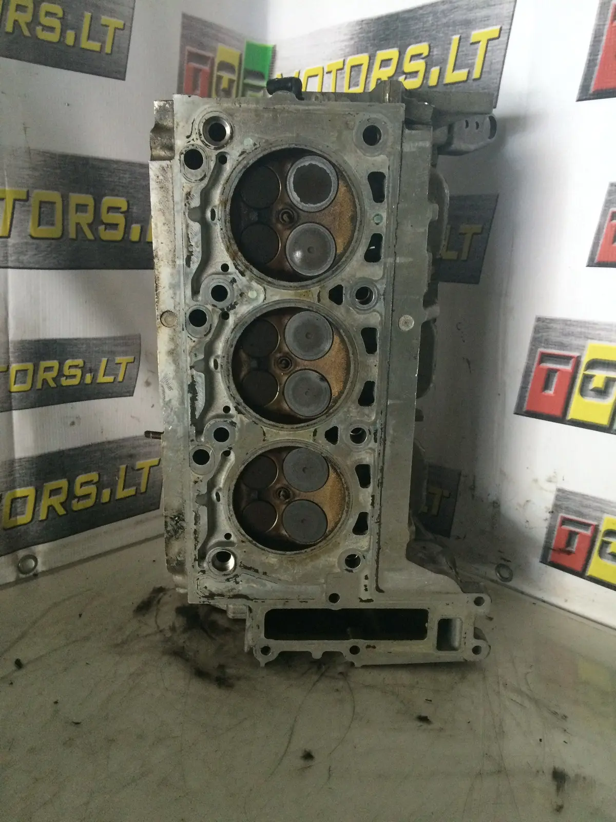 2007 Om 272 Mercedes-Benz 3.0 Petrol Engine Cylinder Head A 272 016 00 05 1