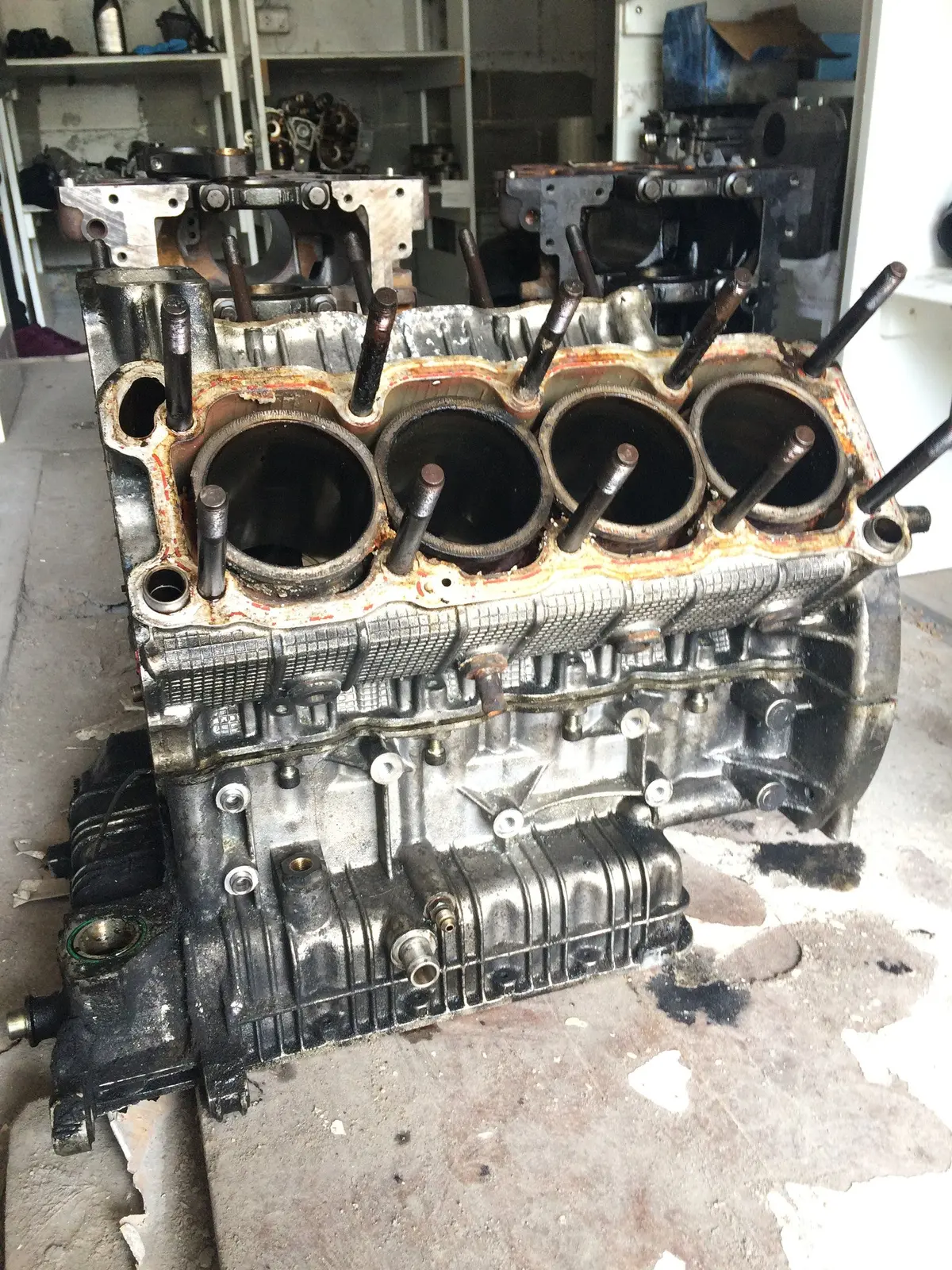2000 Am585 Maserati 3.2 Biturbo V8 32V Petrol Engine Block 1