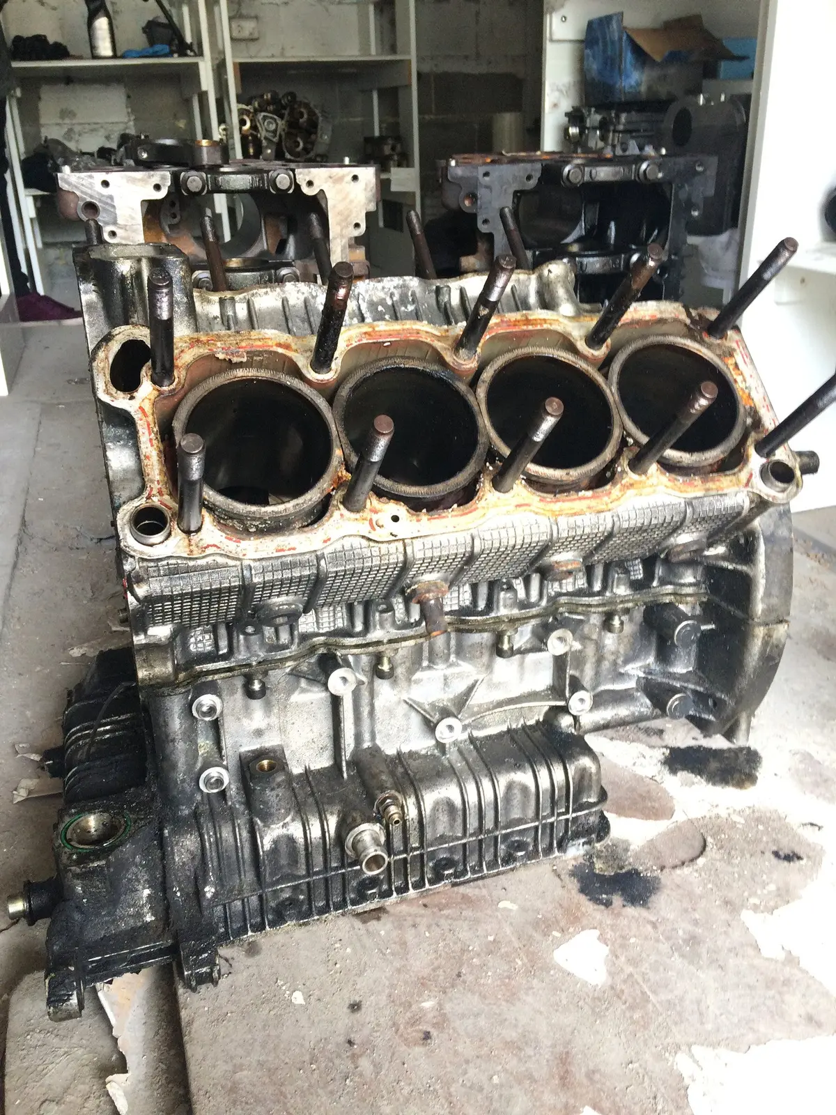 2000 Am585 Maserati 3.2 Biturbo V8 32V Petrol Engine Block 2