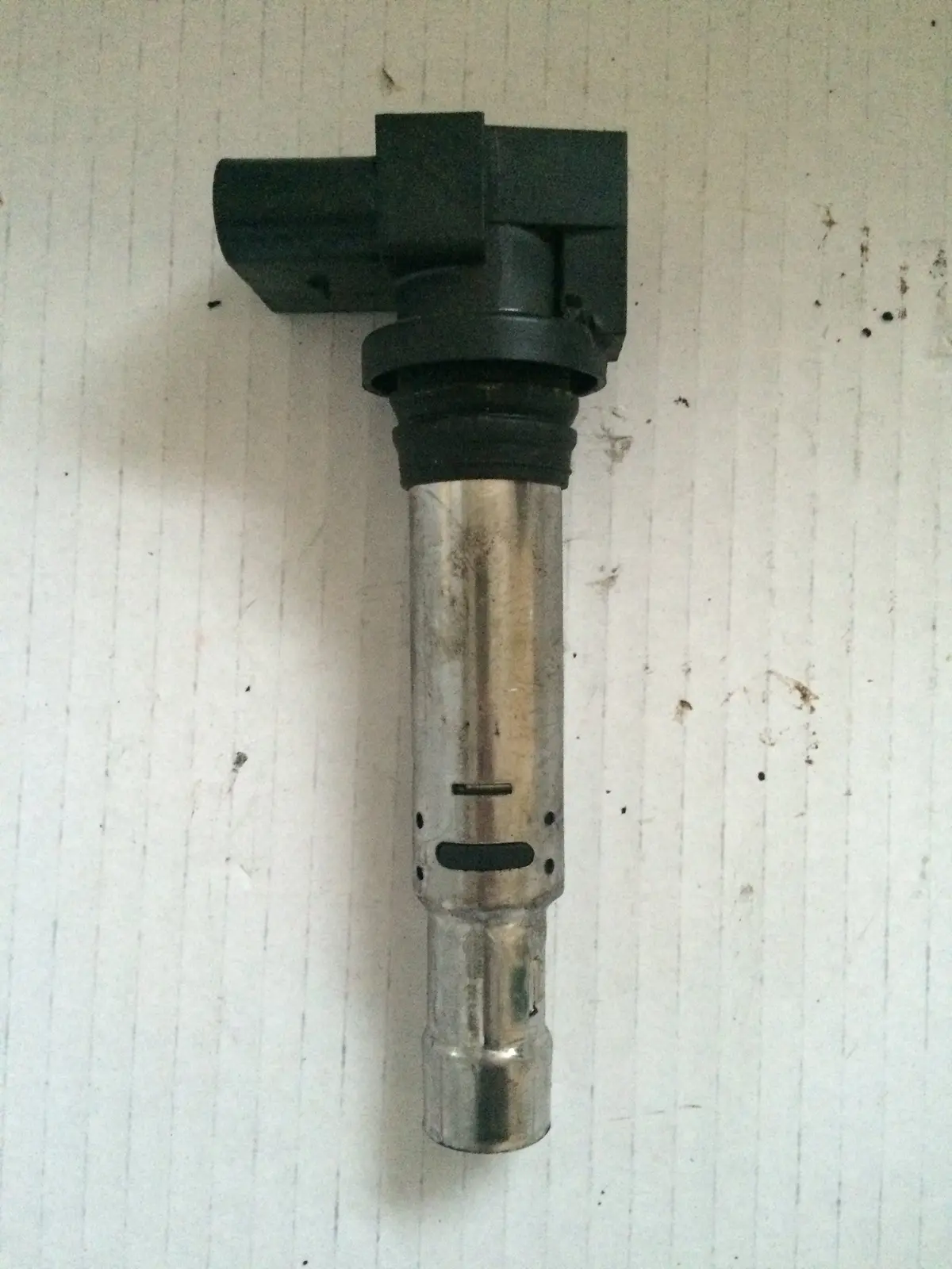 Audi A3 Volkswagen Vw Golf Touran Polo Skoda Fabia Seat Cordoba Ibiza 1.4 / 55 Kw 1.6 / 85 Kw Petrol Engine Fsi 1999 2000 2001 2002 2003 2004 2005 2006 2007 2008 2009 2010 2011 2012 2013 2014 2015 2016 Blp Bky 036905715E Used Ignition Coil 1