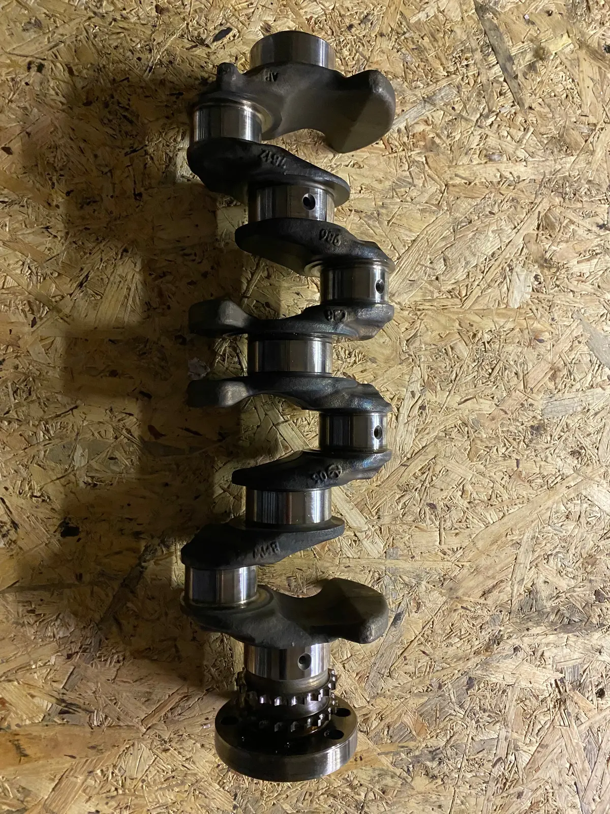 Bmw Mini Cooper 1.6 Diesel Crankshaft Toyota 1Ww N47c16a N47d16a 7812986 7812985 02 7812985 1