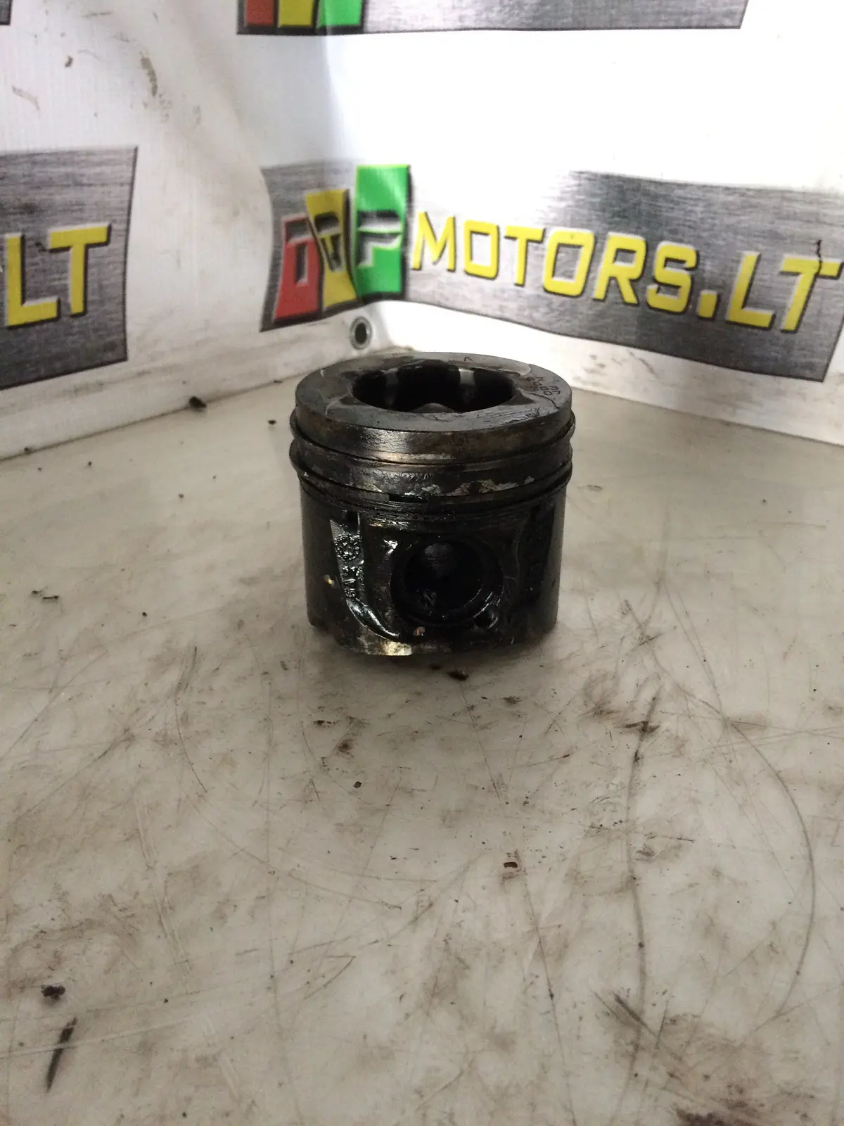 2008 M9r 830 Nissan Renault 2.0 Dci Diesel Engine Piston 1