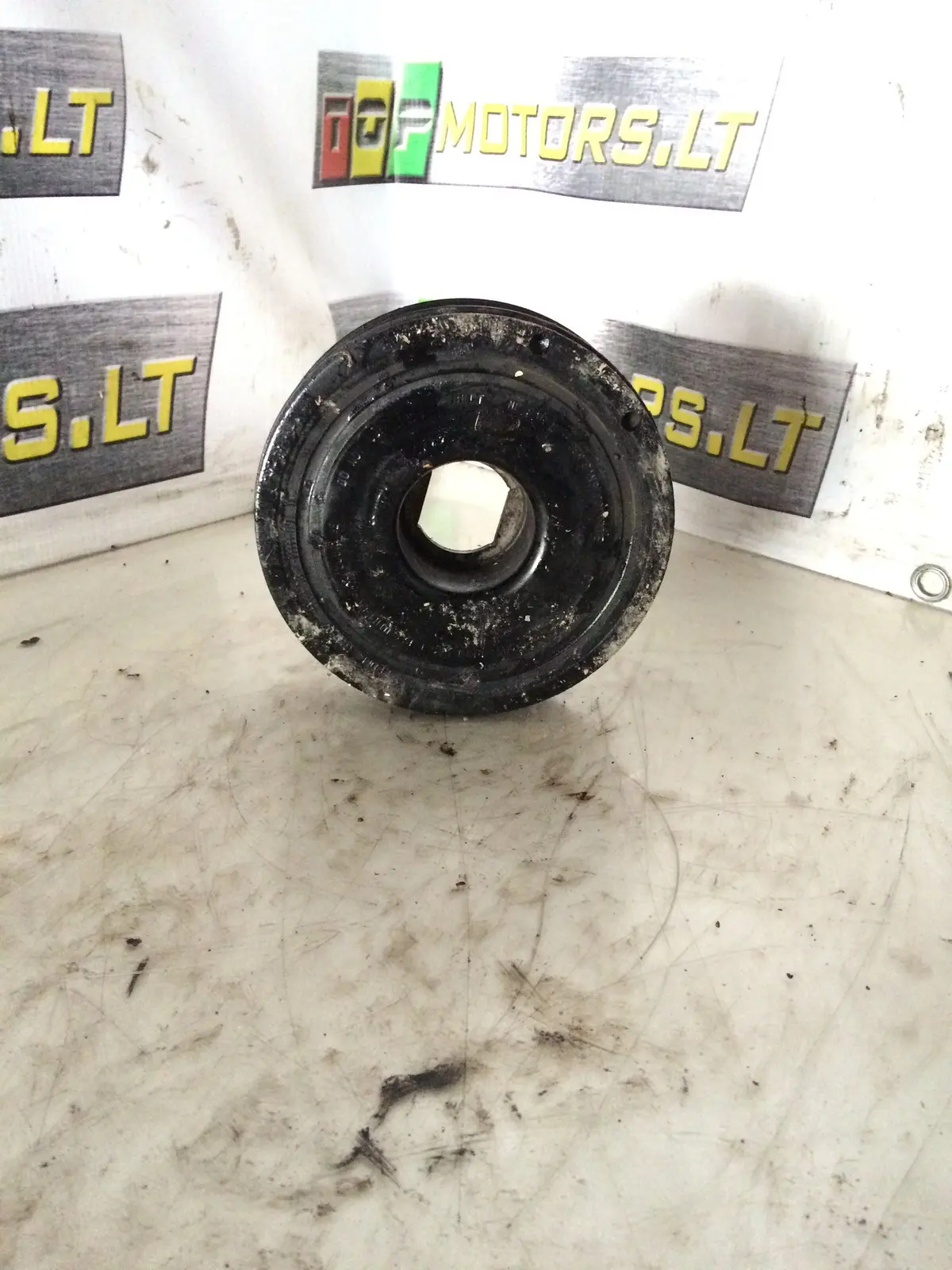 2008 M9r 830 Nissan Renault 2.0 Dci Diesel Engine Crankshaft Pulley 1