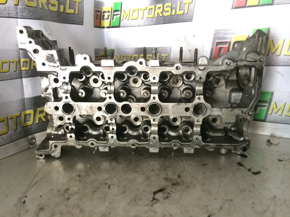 2008 M9r 830 Nissan Renault 2.0 Dci Diesel Engine Cylinder Head For Spares Or Repairs 1