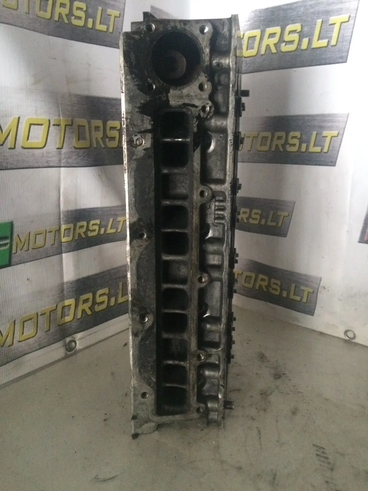 2001 F1ae Iveco Fiat 2.3 Diesel Engine Cylinder Head 2