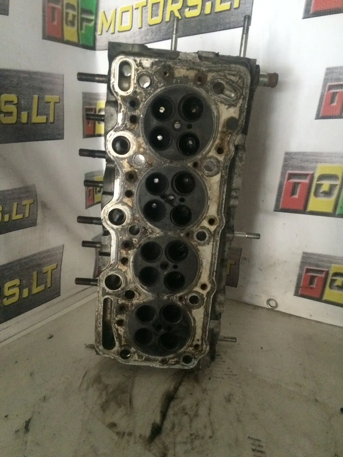 2005 Z17dth Opel 1.7 16V Diesel Engine Cylinder Head 1