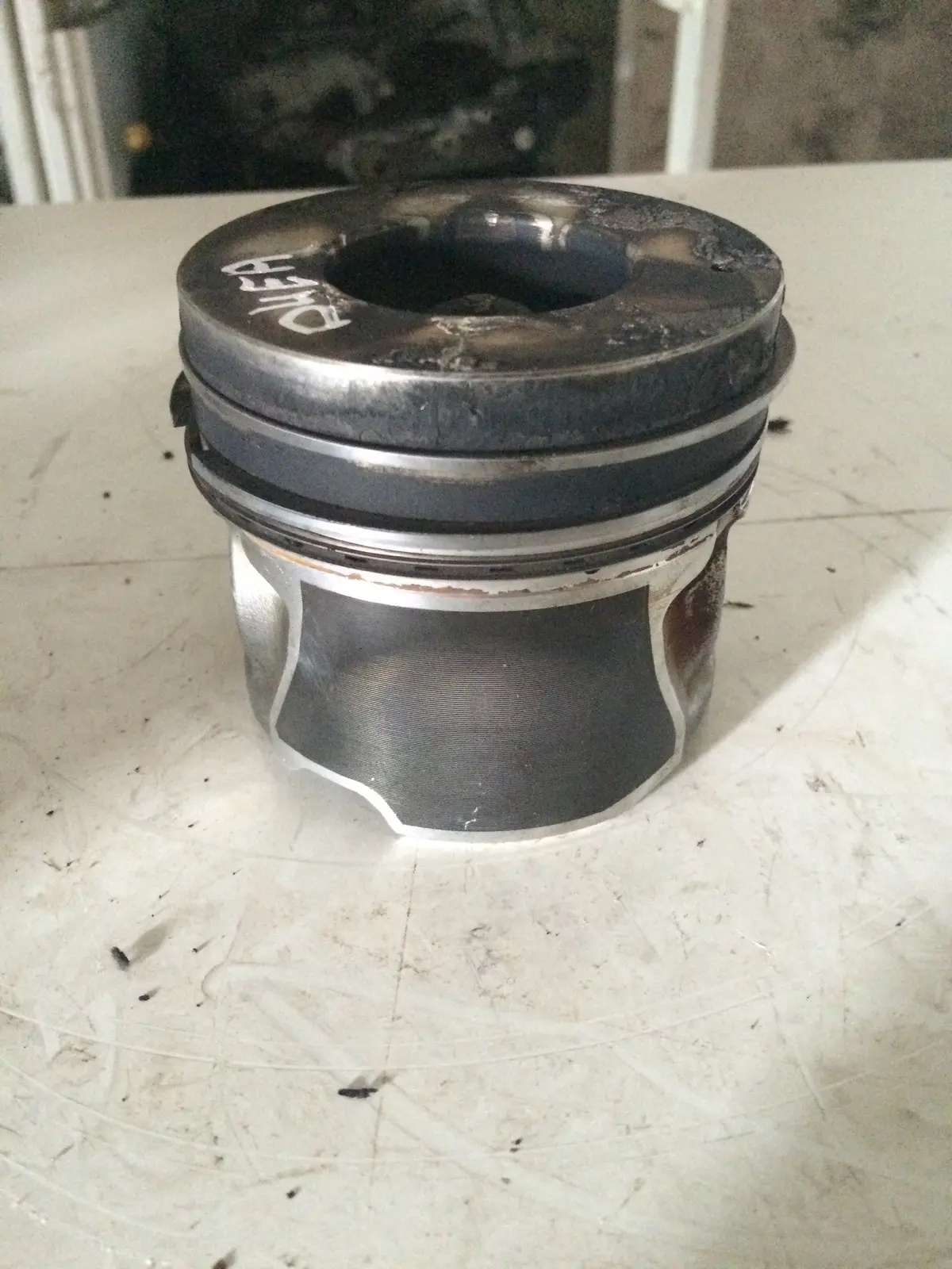 2007 D4ea Hyundai Kia 2.0 D Diesel Engine Piston 2