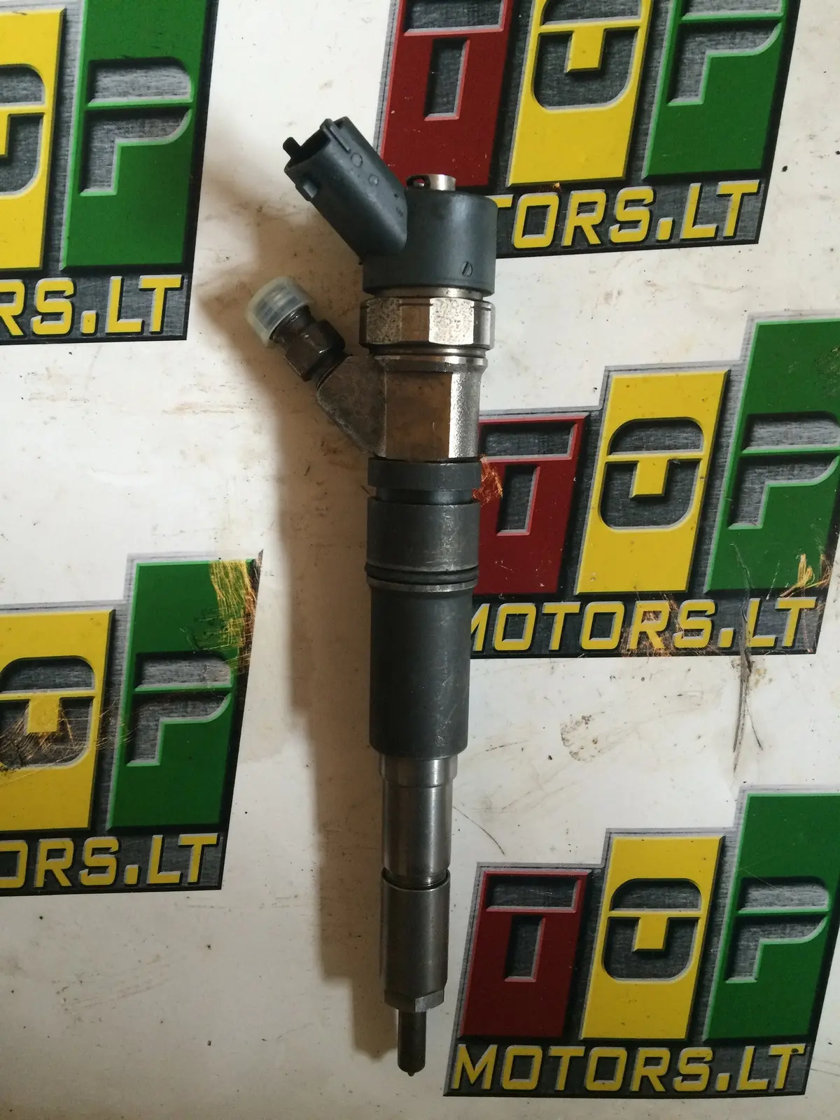 2002 306D1 Bmw 3.0 Diesel Engine Fuel Injector 1