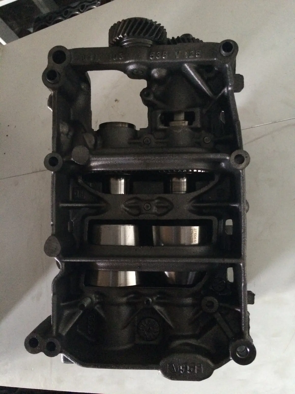 2009 Cag Audi Seat 2.0 Tdi Diesel Engine Balance Shaft 03L 103 537 1