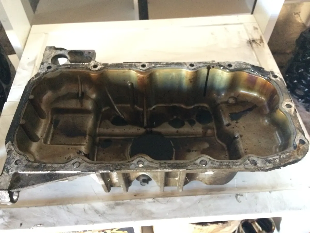 2014 Jqdb Ford 1.6 Petrol Turbo Ecoboost Engine Oil Sump Bm5g-6675 1