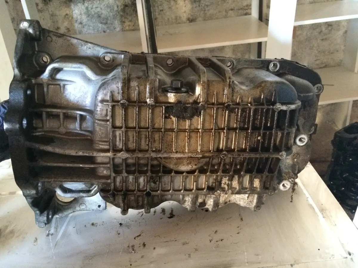 2014 Jqdb Ford 1.6 Petrol Turbo Ecoboost Engine Oil Sump Bm5g-6675 2