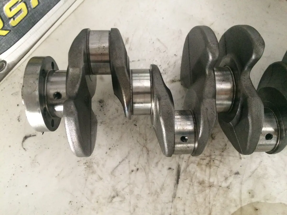 2012 Cfg Audi Volkswagen Skoda Seat 2.0 Tdi Diesel Engine Crankshaft 2