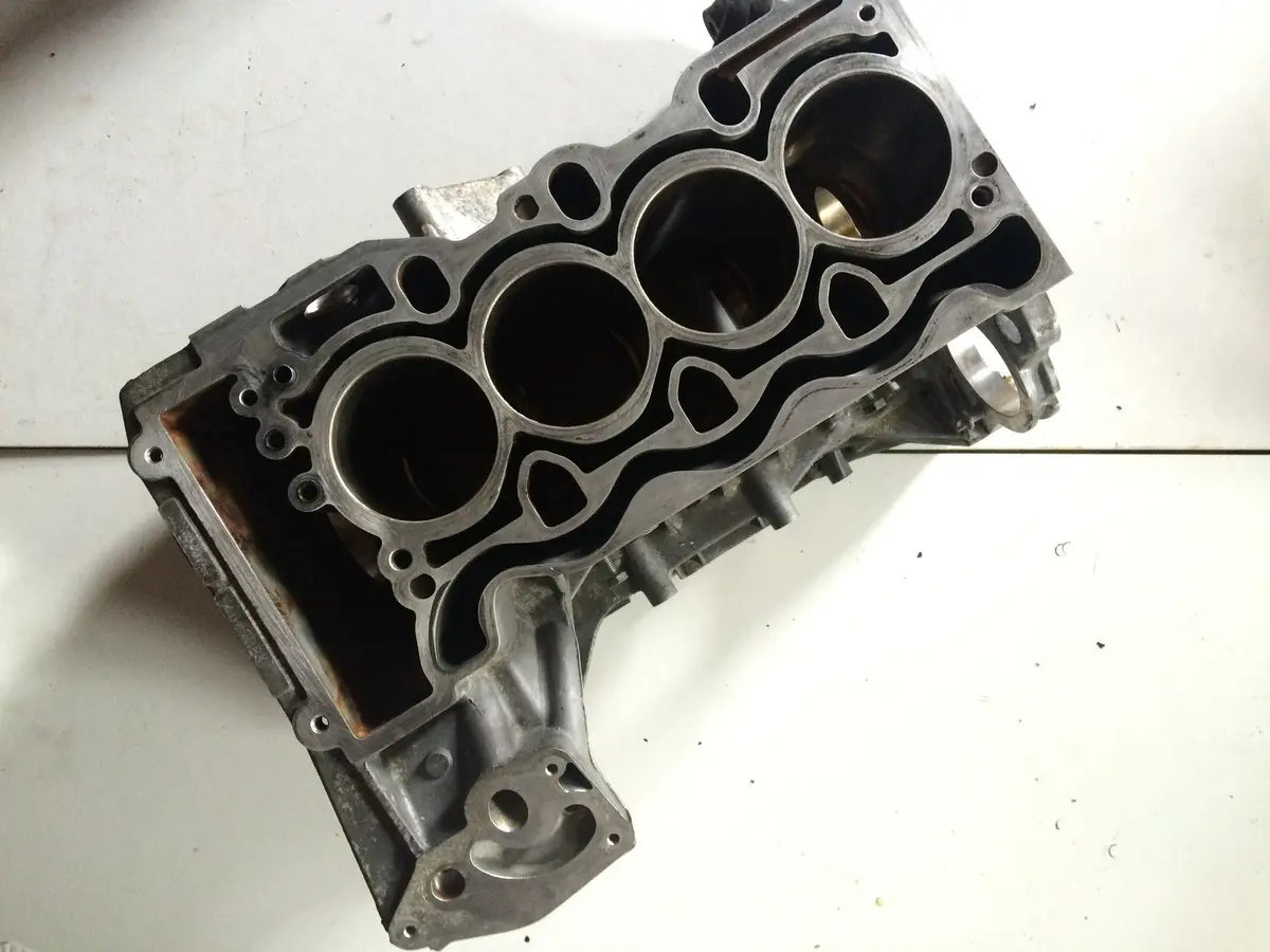 2006 N46 N46b20 By Bmw 2.0 Petrol Engine Block 1