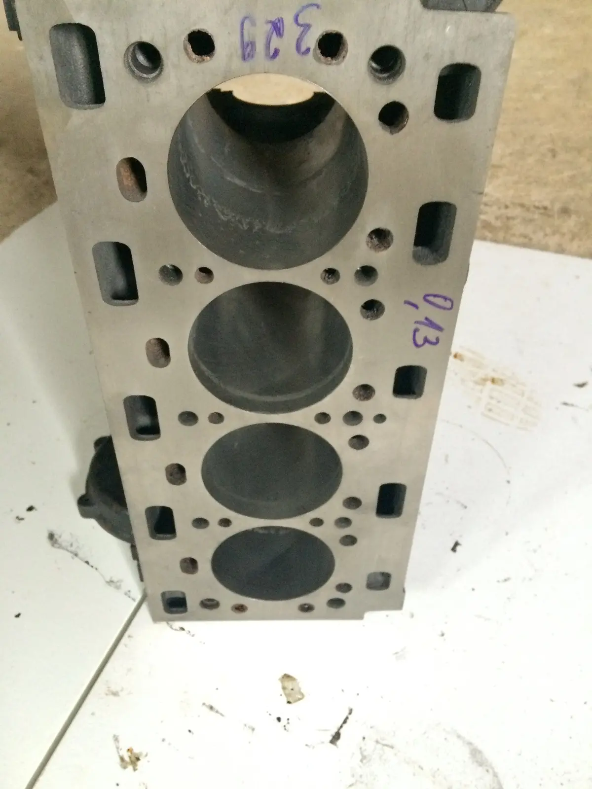 G9u Renault Opel Nissan 2.5 Dyzelis Blokas 8200110717 2
