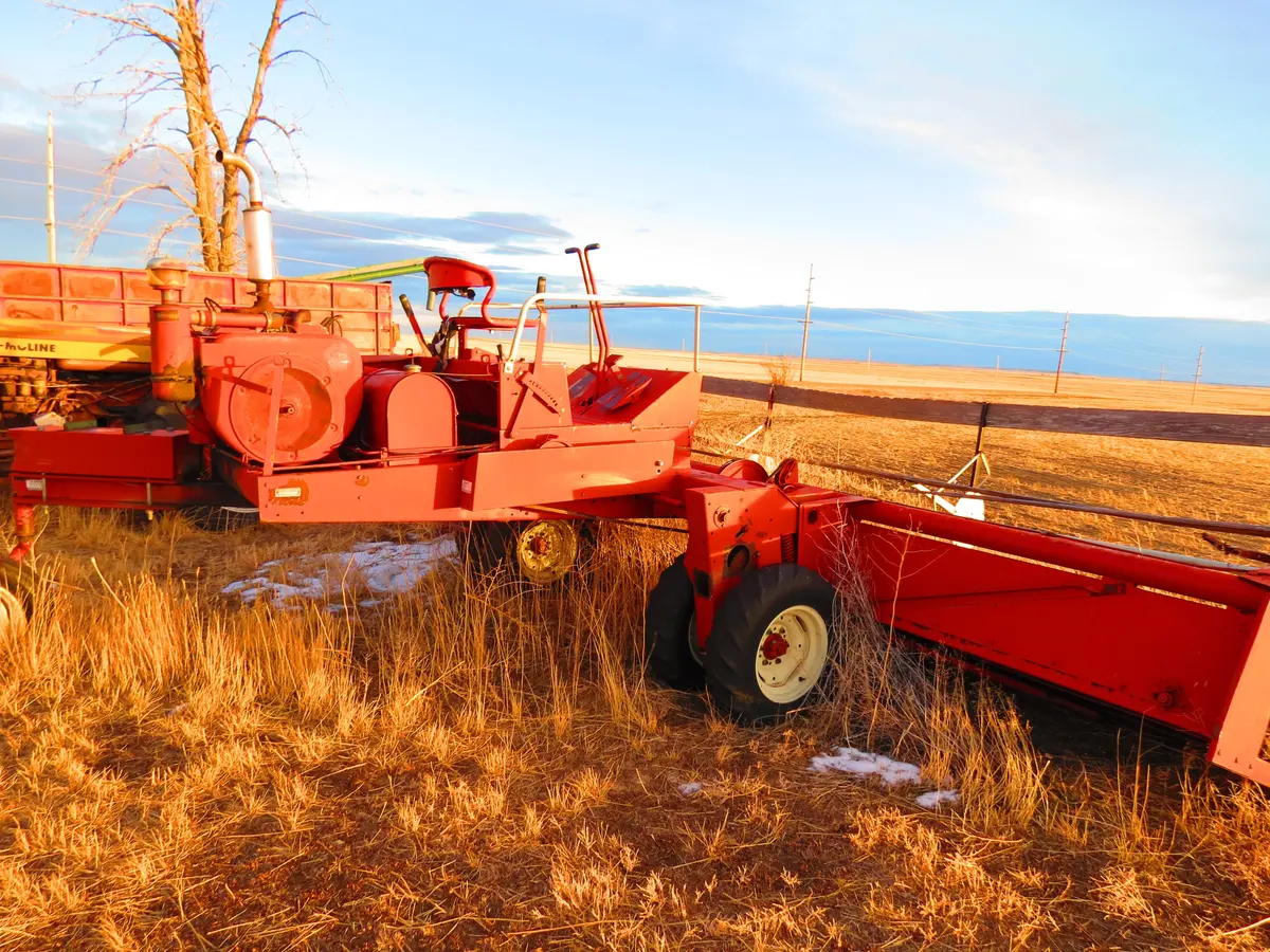Parts 175 International Swather 1