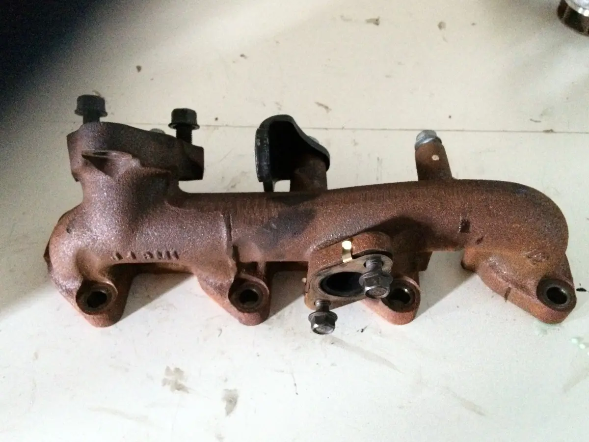 2010 D4fb Hyundai Kia 1.6 Crdi Diesel Engine Ex Exhaust Manifold 1