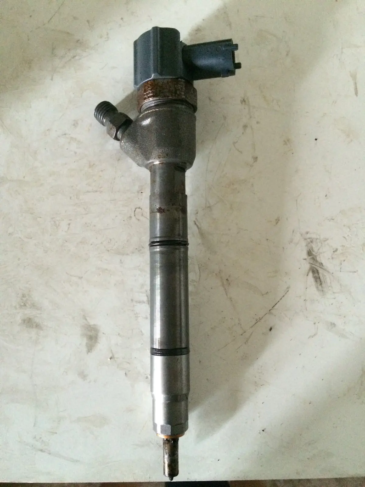 2010 D4fb Hyundai Kia 1.6 Crdi Diesel Engine Injector 0445110320 33800 - 2A900 1