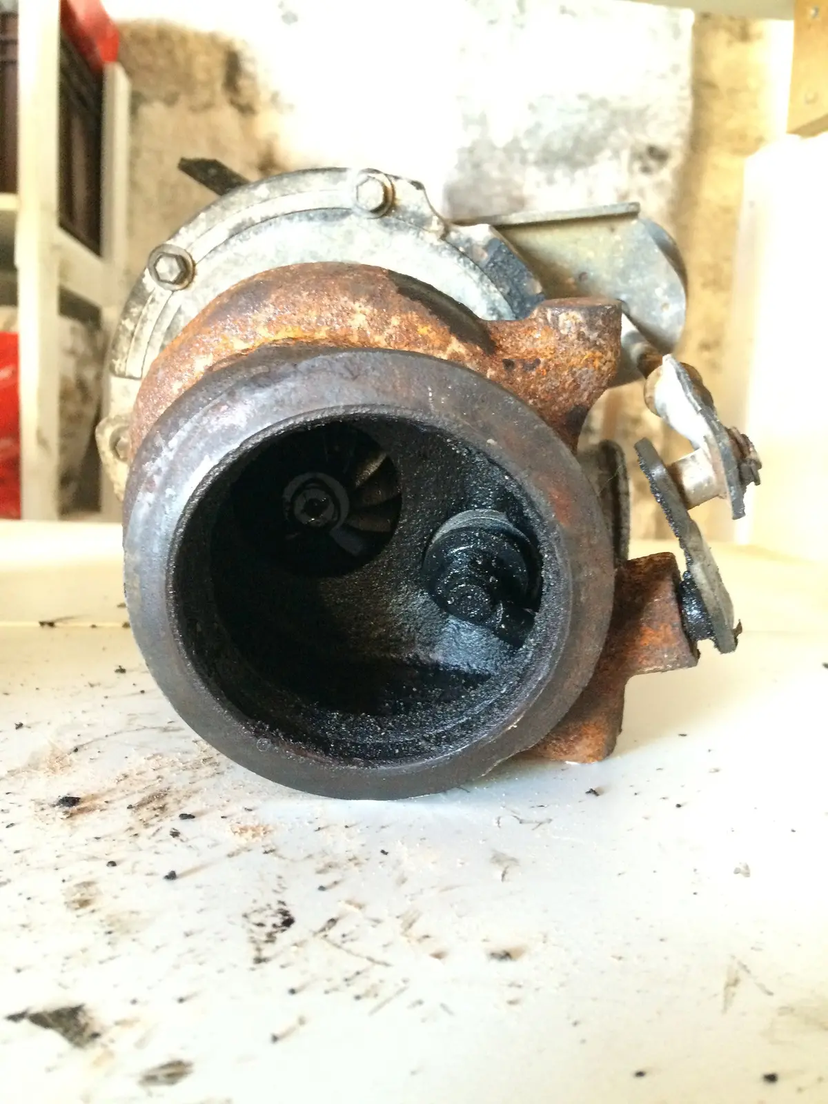 2001 611 Mercedes-Benz Mb 2.2 Cdi Dyzelis Turbina A 611 096 11 99 2