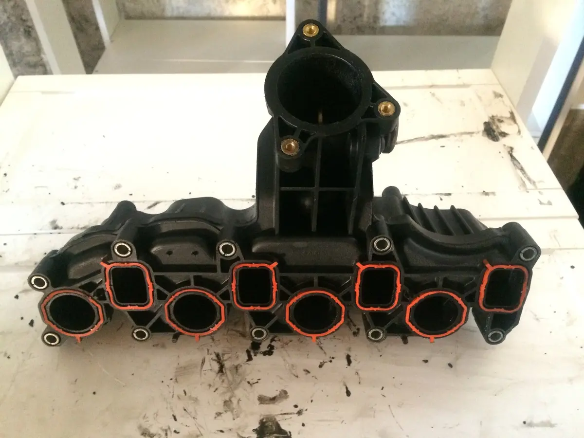 2012 Cay Audi Volkswagen Vw Skoda Seat 1.6 Tdi Diesel Engine In Intake Inlet Manifold 03L 129 711 1
