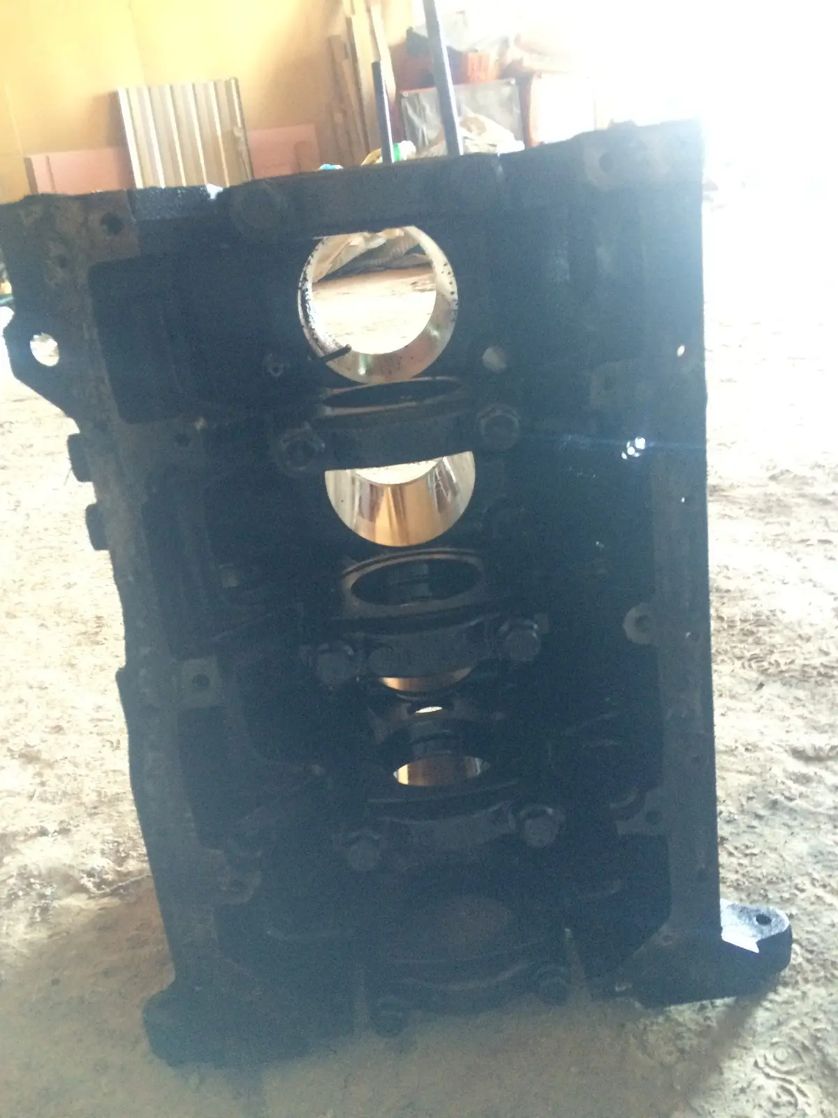 2004 4D56 Mitsubishi 2.5 D Dyzelis Blokas 1