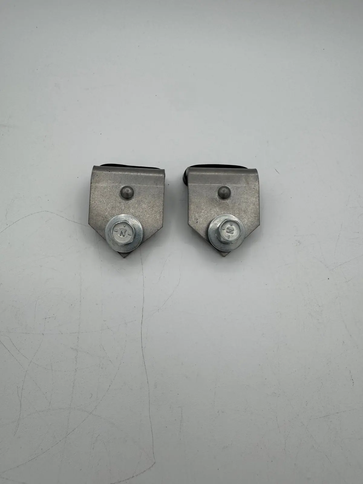 68-70 B-Body Quarter Glass Up Stops - Rear 1
