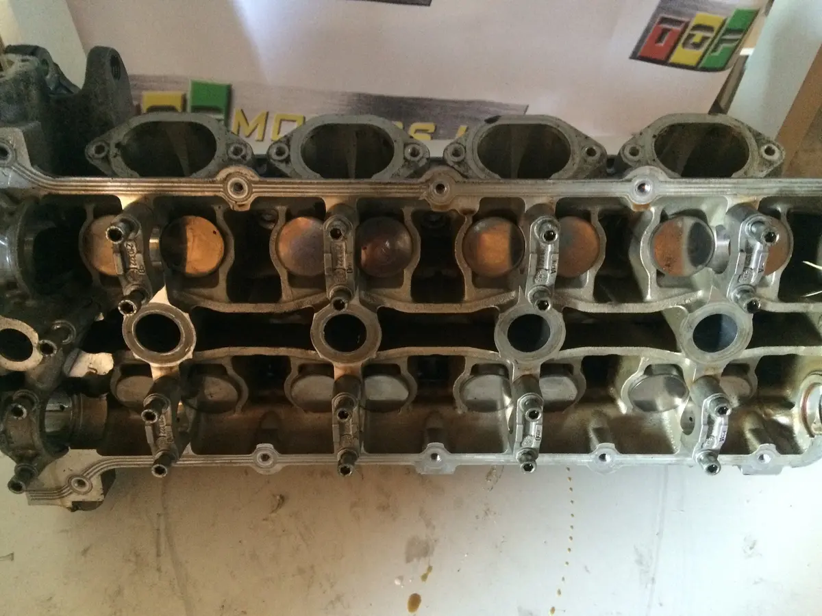 2007 M139 Maserati 4.2 Petrol Engine Cylinder Head S 2218711 2