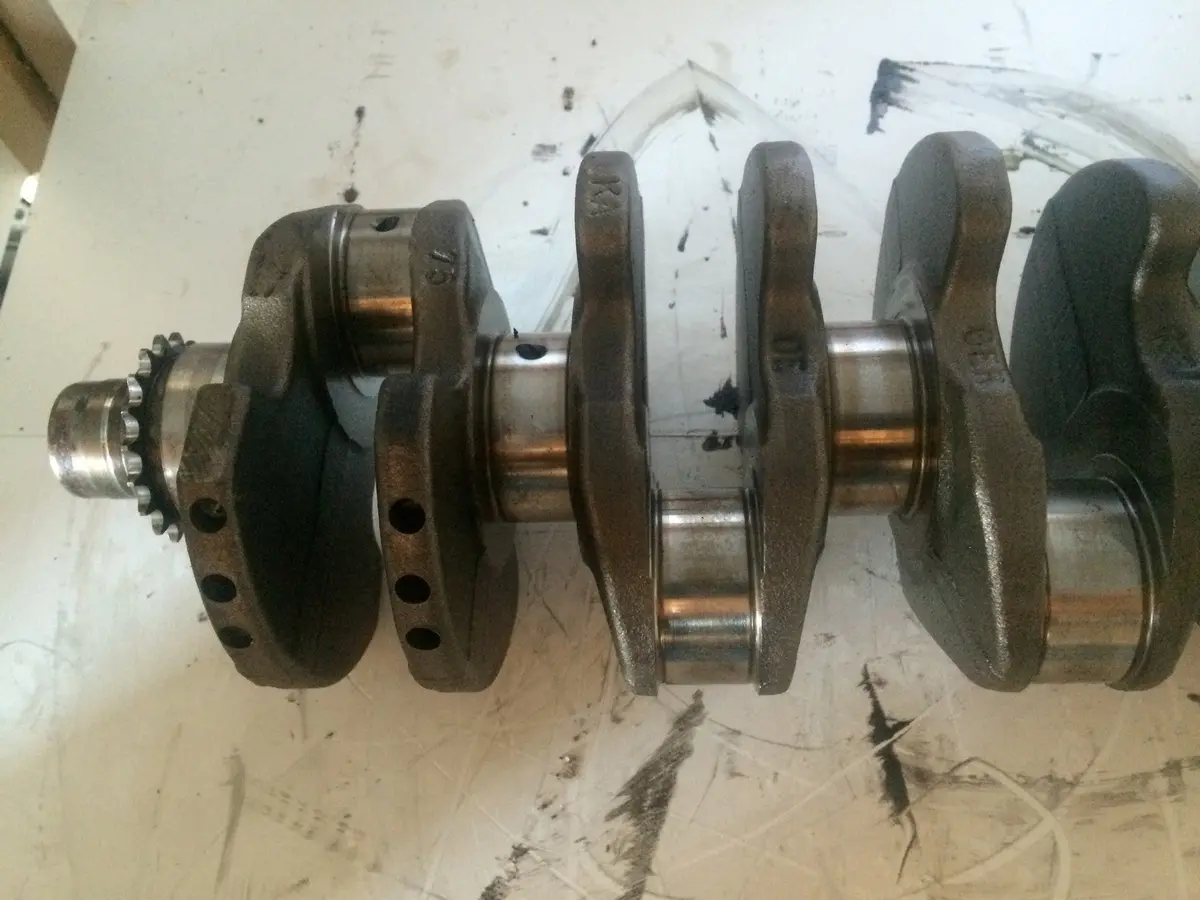2004 Auy Volkswagen Vw 1.9 Tdi Diesel Engine Crankshaft 2