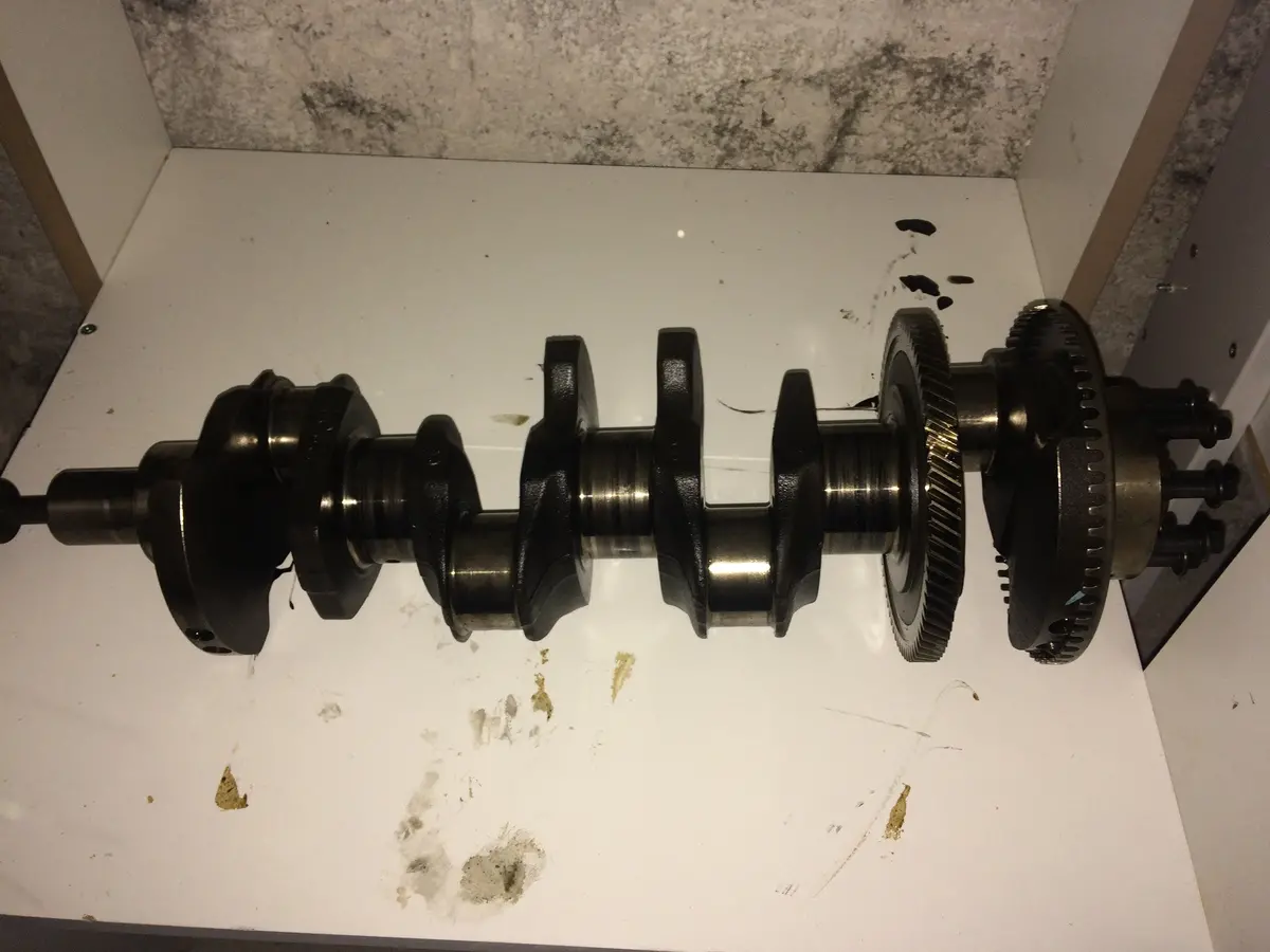 2006 Chrysler Jeep Dodge Ldv 2.8 Crd Diesel Engine Crankshaft 1